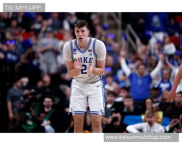 弗拉格狂砍42分创历史追平独行侠新秀单场得分纪录 弗拉格狂砍42分创历史追平独行侠新秀单场得分纪录