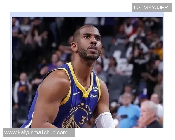 托尼帕克与保罗同现身马刺比赛现场引发球迷热议